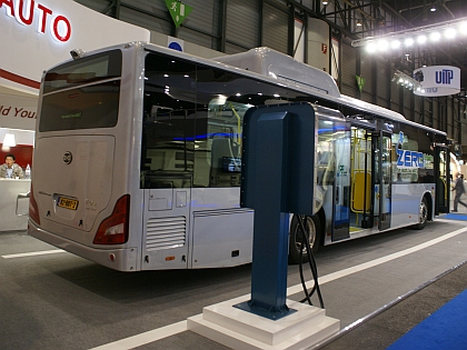 Elektrobus BYD začíná testovací provoz  na hlavní lince ve Varšavě