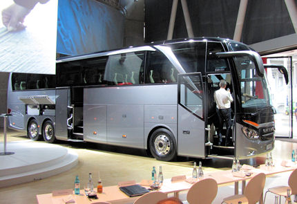 BUSportál SK: Preview Busworld 2013: Nová Setra TopClass 500