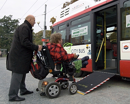 Elektrobus Siemens/Rampini byl představen také novinářům a odborné veřejnosti 