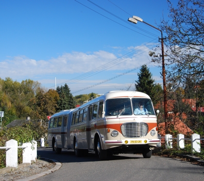 CZECHBUS 2013: Znovuzrozený historický kloubový autobus Škoda 706 RTO-K