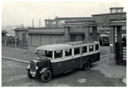 Právě vychází II.díl Dějin státní autobusové dopravy Poštovní autobusy 1919-1932