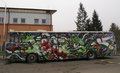 Zachytili jsme poněkud se zpožděním DOBRO bus v Plzni