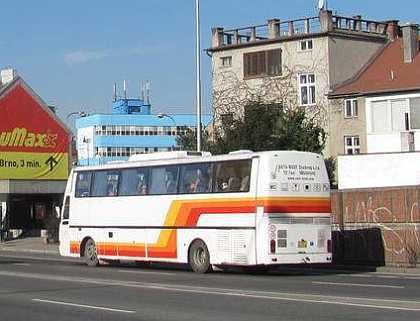 Pokračujeme na téma autokarů  OASA