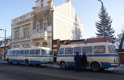 Mnichovské soupravy s vleky - &quot;Munich's Bus Trains&quot;