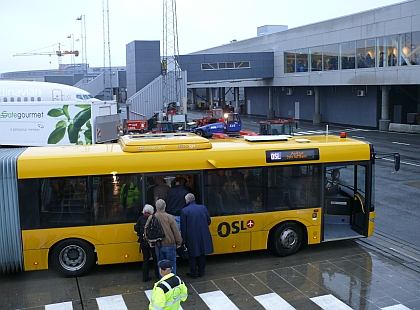 Letištní autobusy Solaris v norské metropoli Oslo 