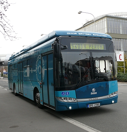 Elektrobus Škoda PERUN se po veletrhu Czechbus 2013 v Praze  představil