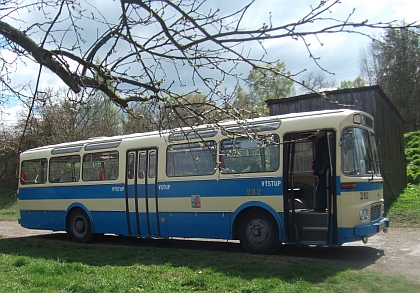 Z promojízdy historickým autobusem ŠL 11 po Konstantinolázeňsku