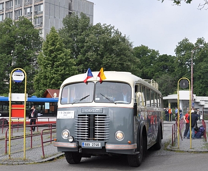 ROPID: 50 let pantografů 26. dubna 2014 na trase Praha-Milovice 