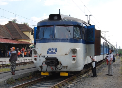 50 let pantografů 26. dubna 2014 na trase Praha-Milovice  