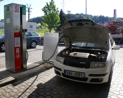 BUSportál jezdí na CNG: Na Vystrkově je radost plnit