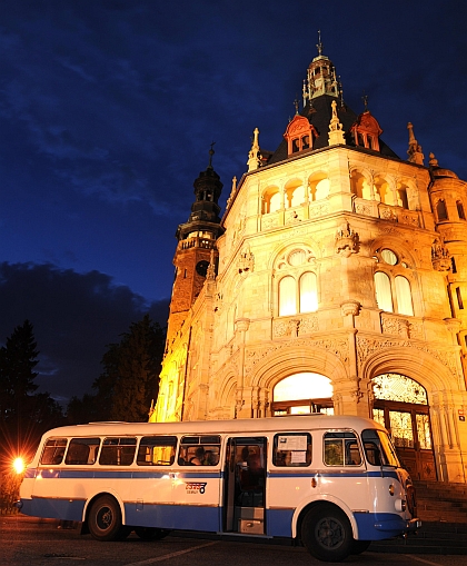 BusLine pořádá vyhlídkové jízdy historickými autobusy 