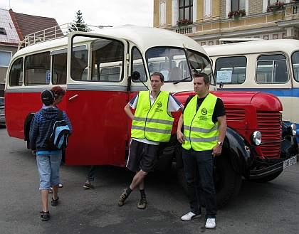 Důstojné připomenutí kouřimských autobusových výročí 