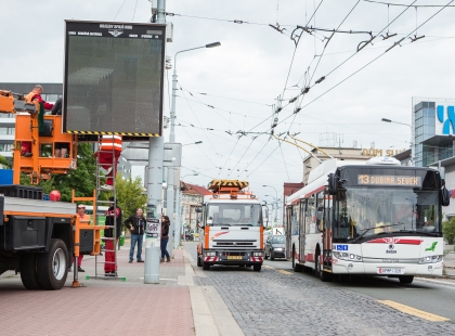 Bustec dodal další velkoplošný stacionární panel  