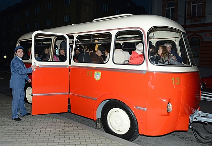 České Budějovice: Premiéra zrenovovaného historického  přívěsu DPmCB