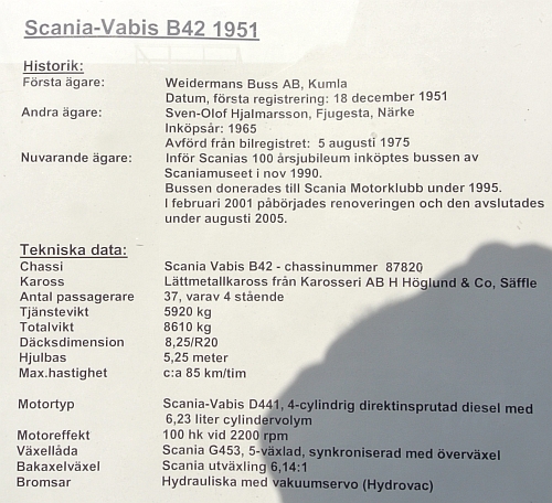 Úžasný historický autobus Scania-Vabis z roku 1951 s poštovní schránkou