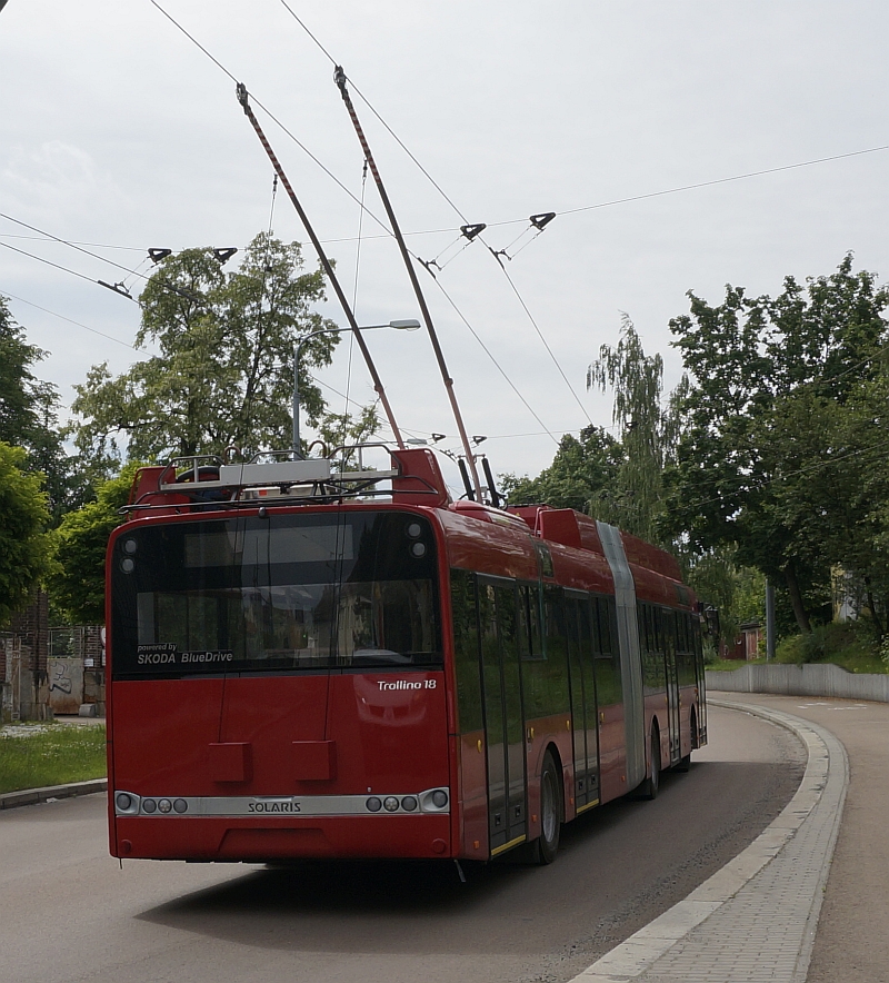 Poprvé na BUSportálu: Prototyp kloubového Trollina pro Budapešť