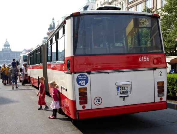 90 let autobusů v Praze. Autobusový průvod II. Současná flotila