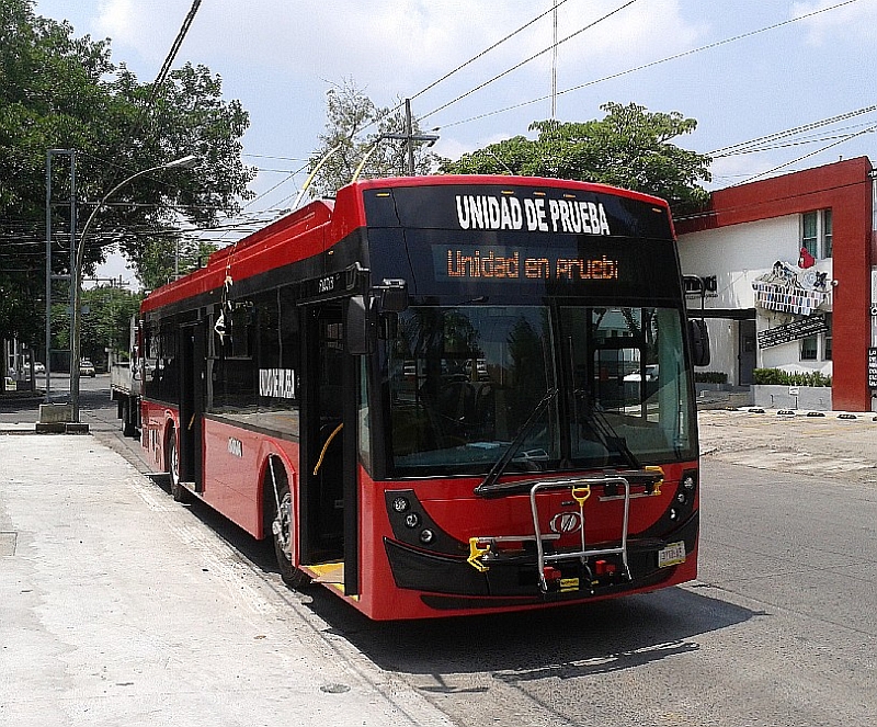 Mexiko:  Trolejbusy s elektrovýzbrojí Škoda Electric.