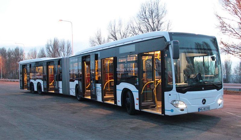 DPP vyšle na dva únorové týdny do  ulic Mercedes-Benz CapaCity L