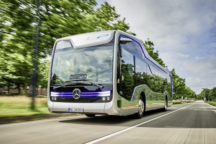 Daimler Buses na mezinárodním veletrhu FIAA 2017 v Madridu