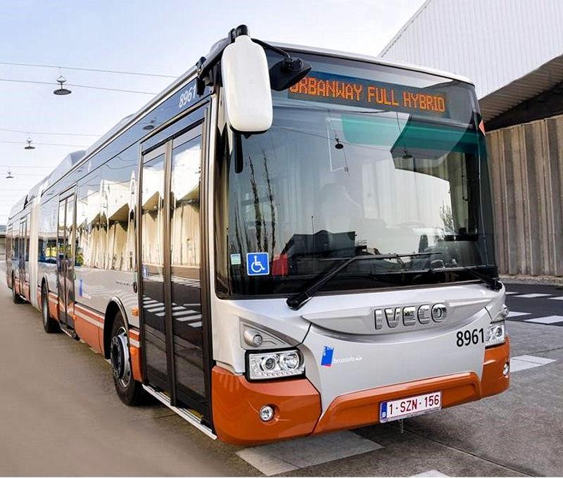 STIB převzal v Bruselu první nové hybridní autobusy od Iveco