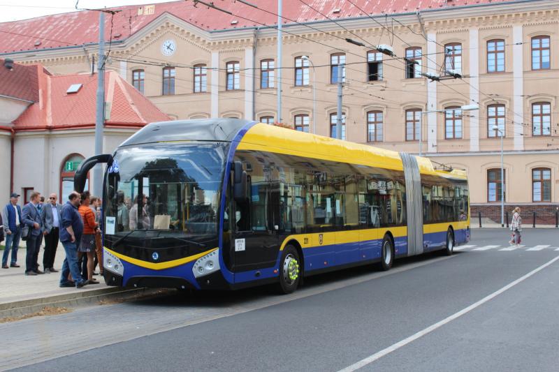 První trolejbus Škoda 33 Tr v Teplicích