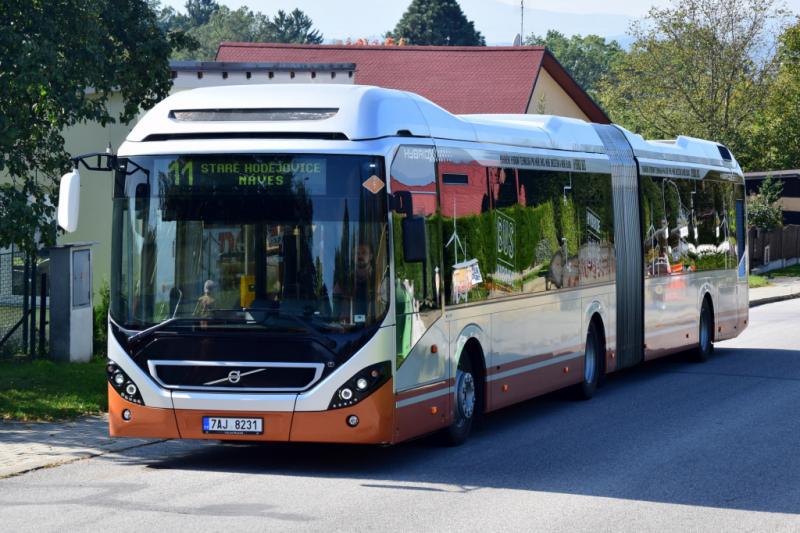 Hybridní Volvo 7900 LAH na linkách v Českých Budějovicích