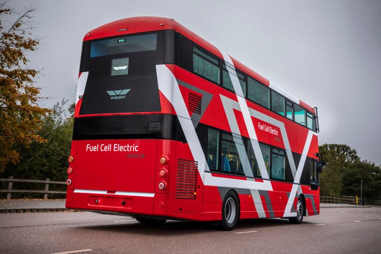 Vodíkové double-deckery poprvé na světě ve skotském Aberdeenu