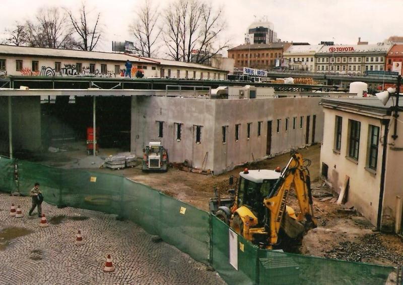 Autobusové nádraží Praha Florenc se od pondělí 11. května začíná vracet do obvyklého provozu