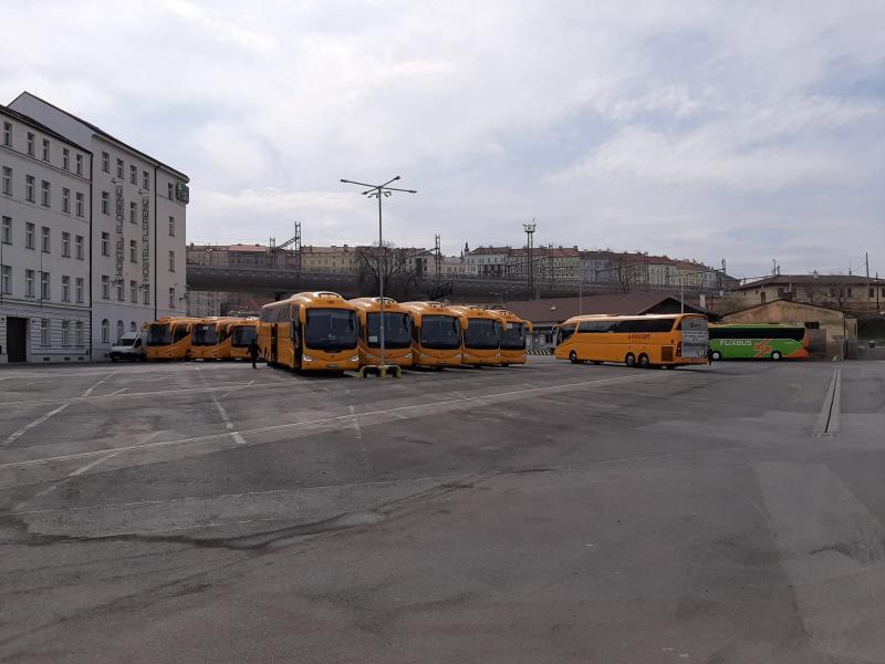 Autobusové nádraží Praha Florenc se od pondělí 11. května začíná vracet do obvyklého provozu