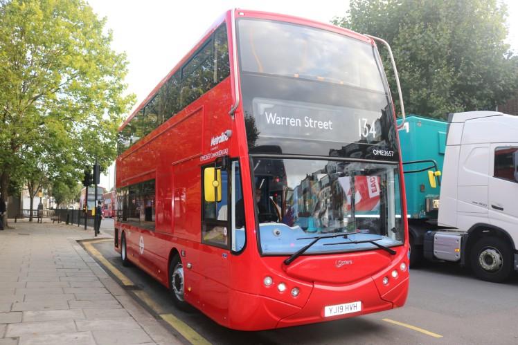  37 patrových e-busů Optare pro Londýn 