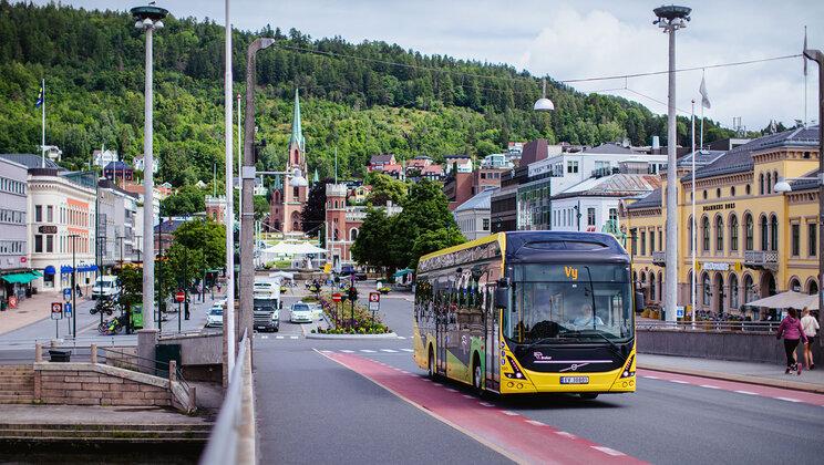 Bezemisní cíl v Norsku: Autobusová společnost Vy se připravuje na cestu elektromobility