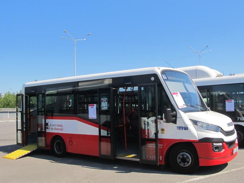 Den otevřených dveří Dopravního podniku města Brna – vozovna Slatina