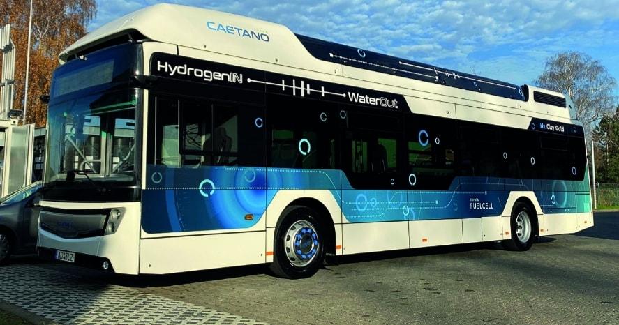 Solaris začíná s dodávkami Urbino hydrogen do Kolína nad Rýnem