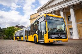 Do Darmstadtu dorazilo 24 elektrických Citaro