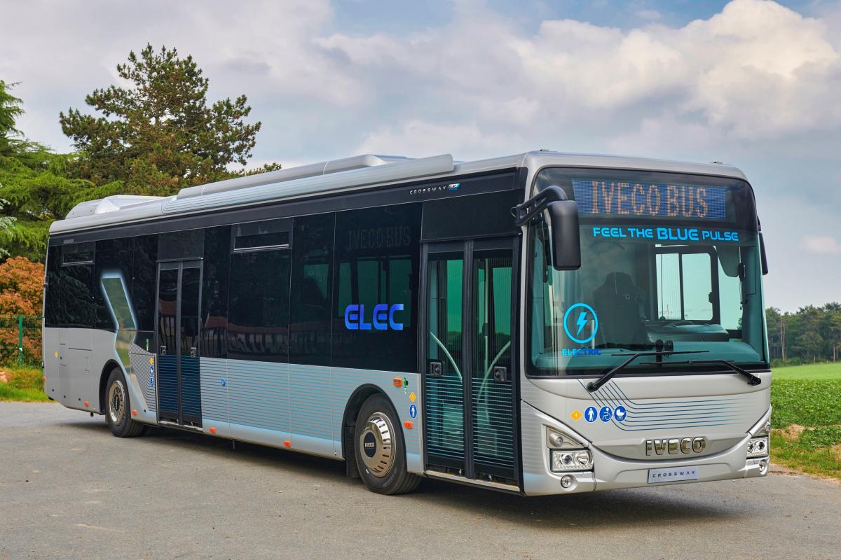 IVECO BUS nabízí nově plně elektrický Crossway a Streetway