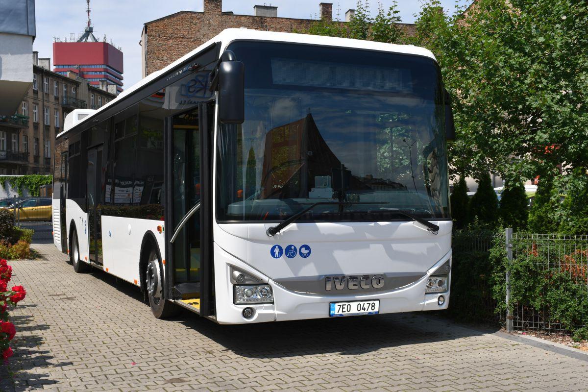 PKS Poznaň bude provozovat hybridní autobusy Iveco Crossway