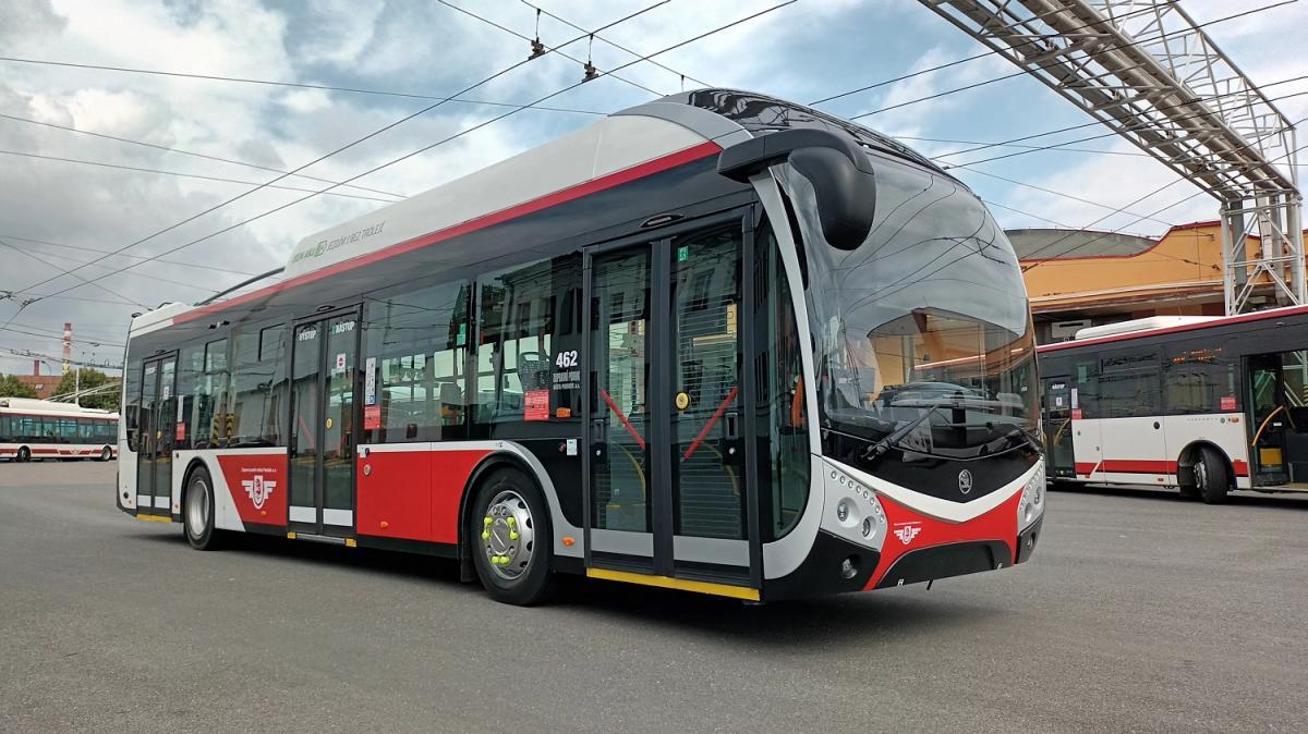 Pardubice nakoupí osm nových trolejbusů od Škoda Group