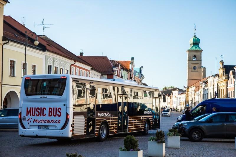 CROSSWAY jako mobilní koncertní prostor Music Bus