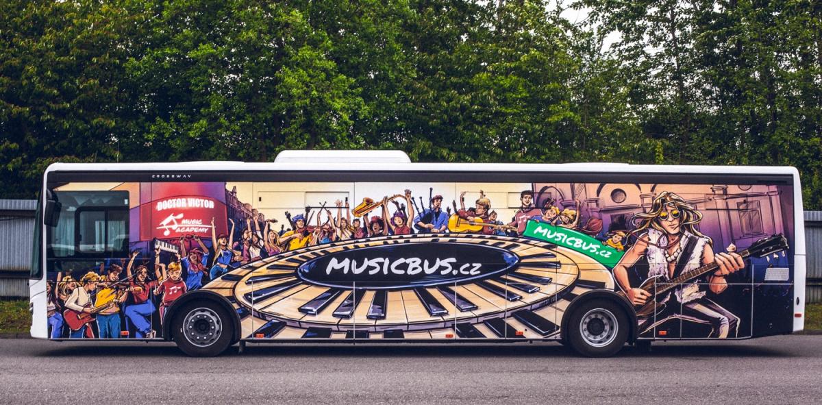 CROSSWAY jako mobilní koncertní prostor Music Bus