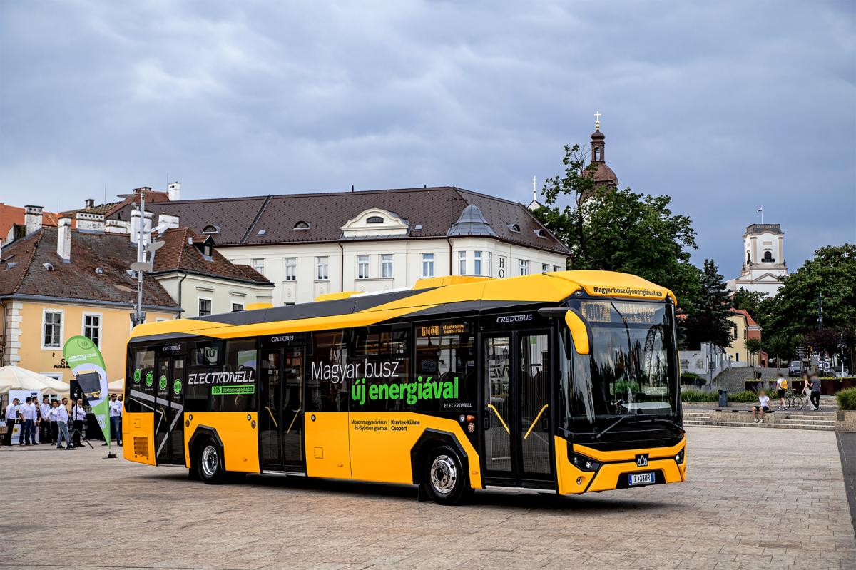 První maďarský elektrický autobus, Credobus Electronell