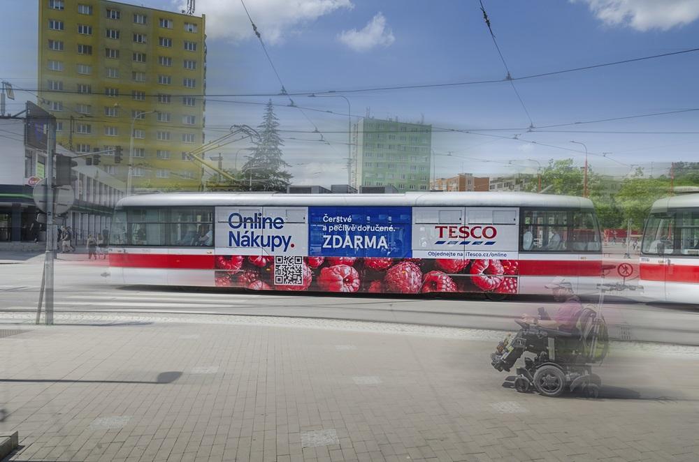 Hoši děkujem, tématická tramvaj jezdila v Brně 