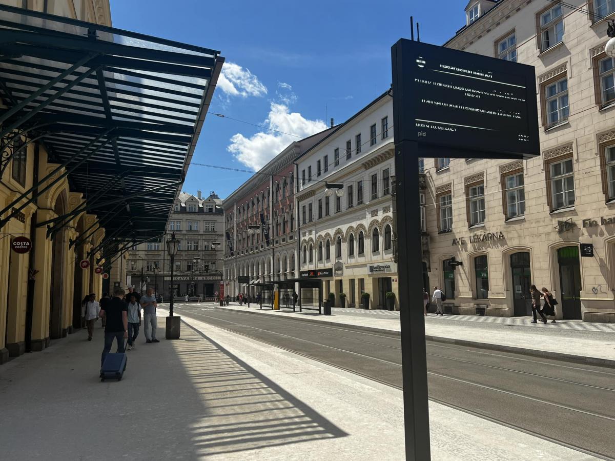 Tramvajová trať u Masaryčky po rekonstrukci