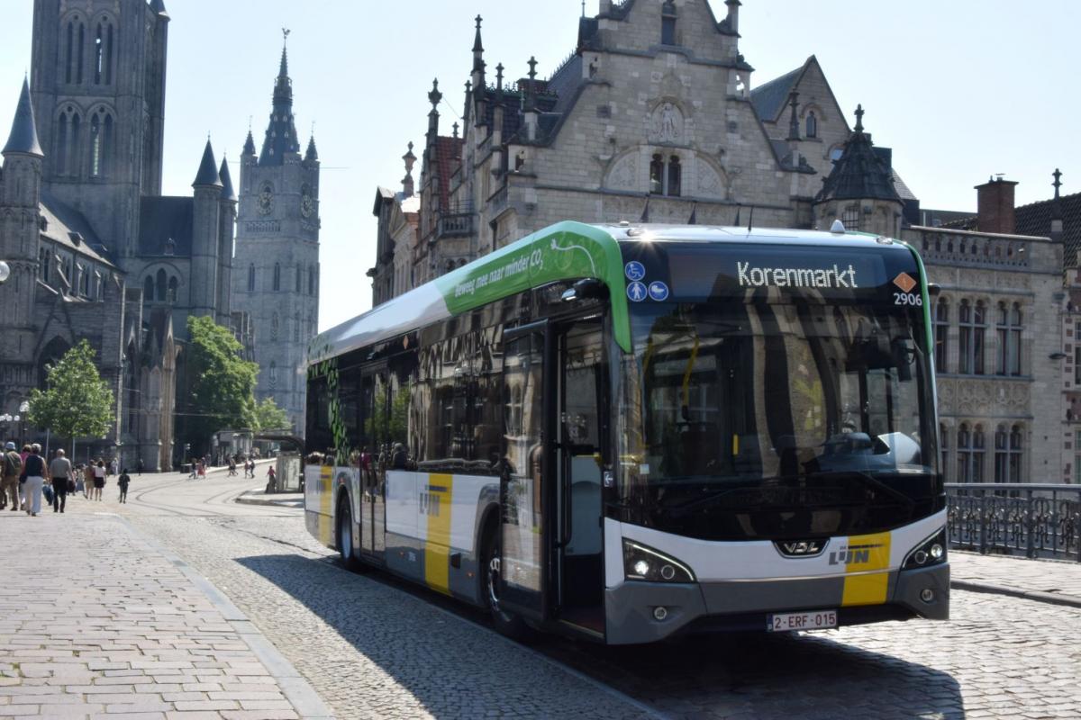 Stovky nových elektrických autobusů pro Belgii