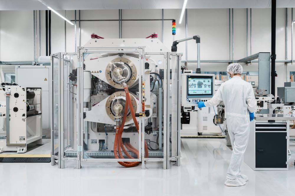 Daimler otevřel technologické centrum pro baterie 