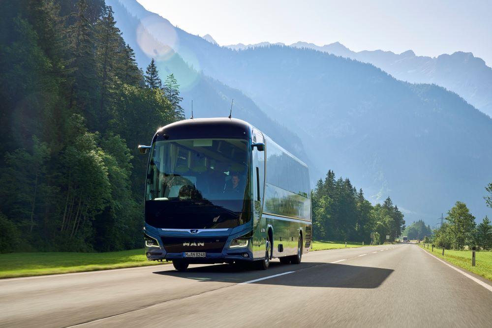 MAN SafeStop Assist může sám zastavit autobus