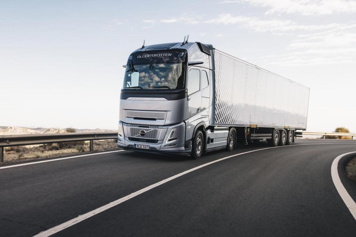 Volvo dodá do Itálie 1 500 nákladních vozidel Volvo FH Aero