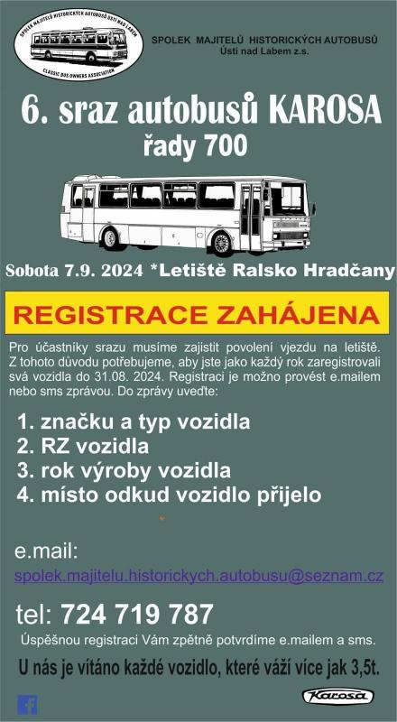 Sraz autobusů KAROSA 700