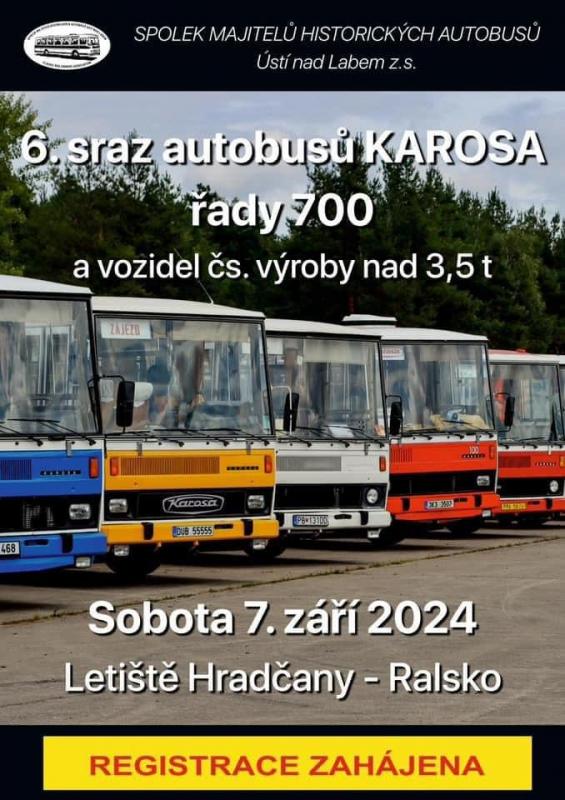 Sraz autobusů KAROSA 700