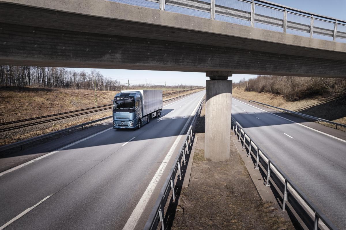 Logistická společnost DSV objednala od Volvo 300 elektrických trucků